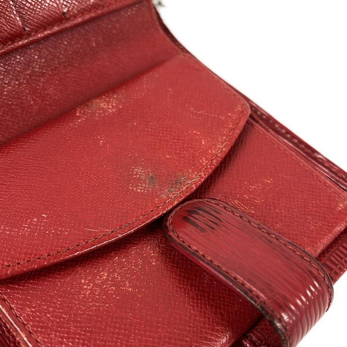 LOUIS VUITTON(ルイヴィトン) 2つ折り財布 エピ ポルト ビエ