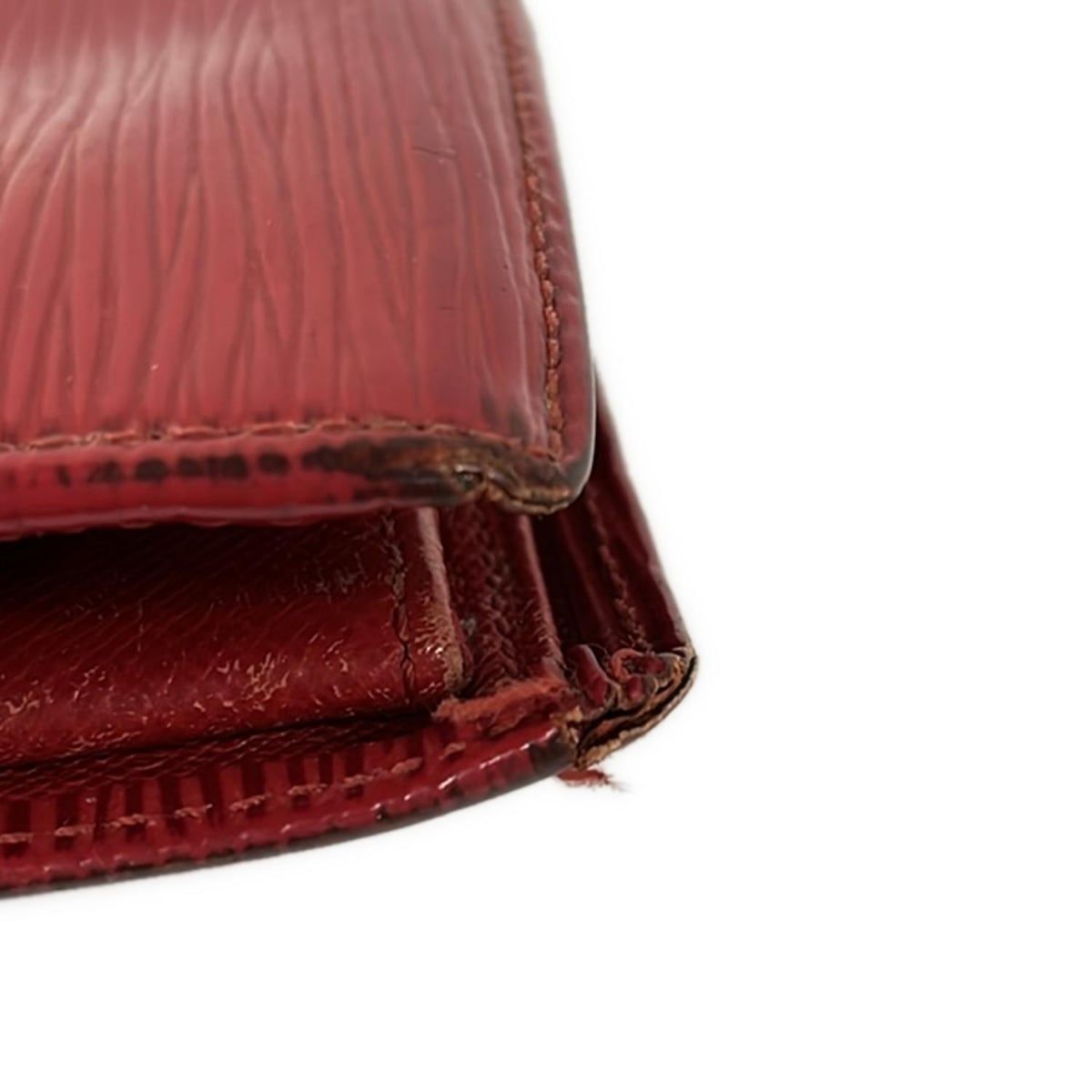 LOUIS VUITTON(ルイヴィトン) 2つ折り財布 エピ ポルト ビエ