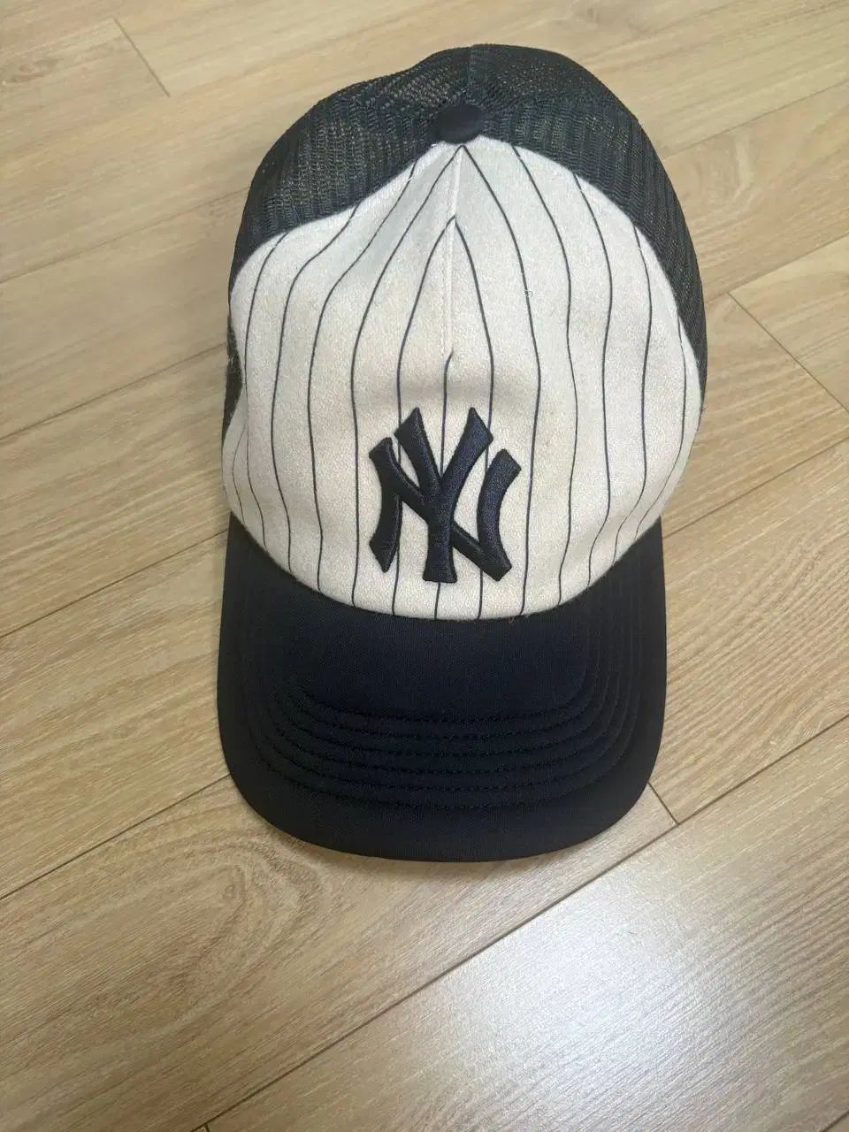 KITH メッシュキャップ