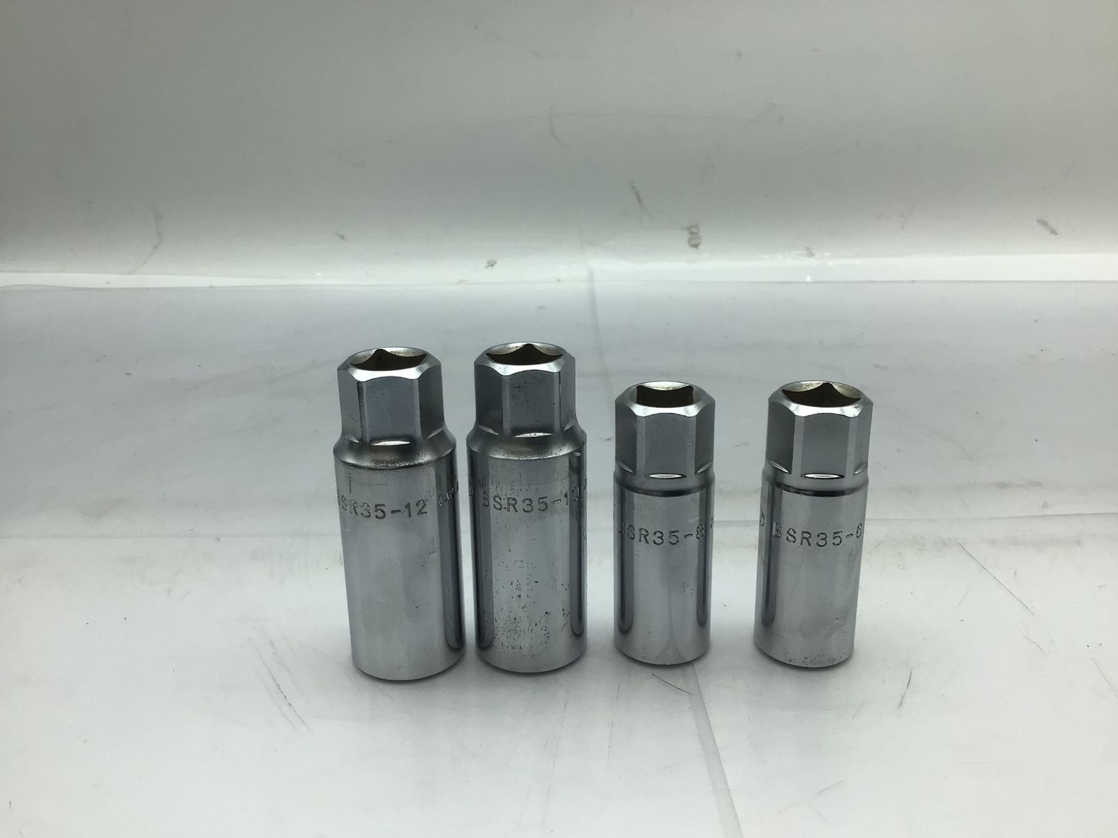 【中古品】KTC/京都機械工具 BSR354 ☆ スタッドボルトリムーバーセット 差込角:12.7mm 4点 [IT_ETTF2][知立][M04]