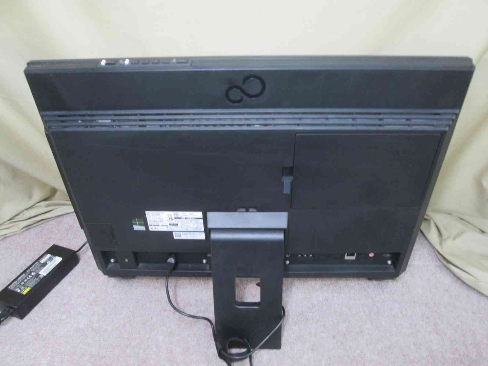 ○【ジャンク品】FUJITSU ESPRIMO FH55/K