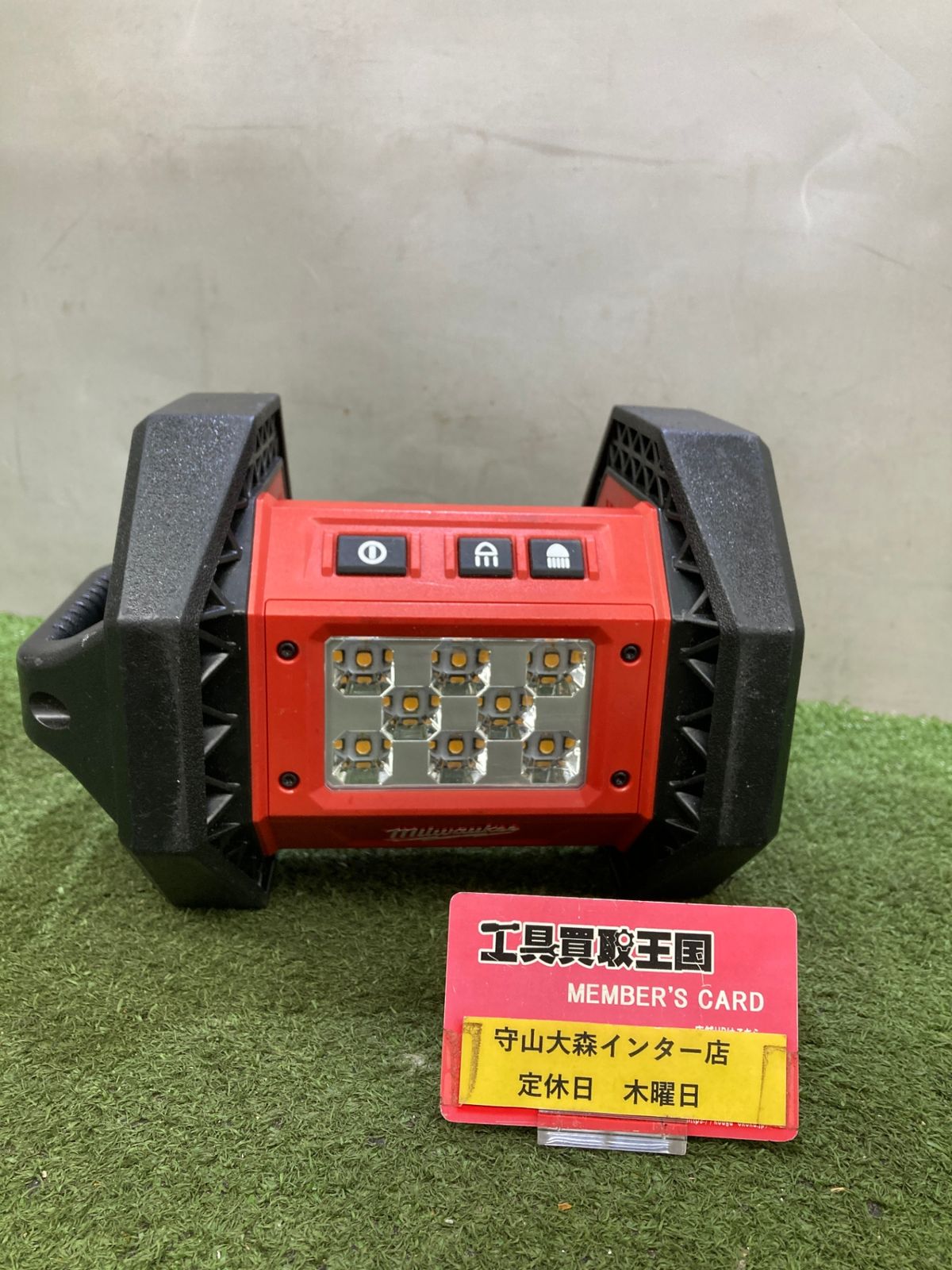 【中古品】【0921】Milwaukee(ミルウォーキー)　FLOOD LIGHT M18　ITYWCGP6CPOO