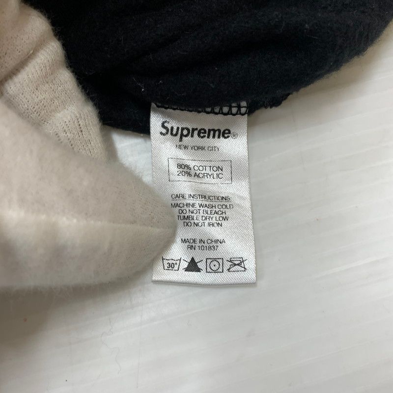 中古品】 Supreme シュプリーム QUILTED PANEL CREWNECK SWEAT 