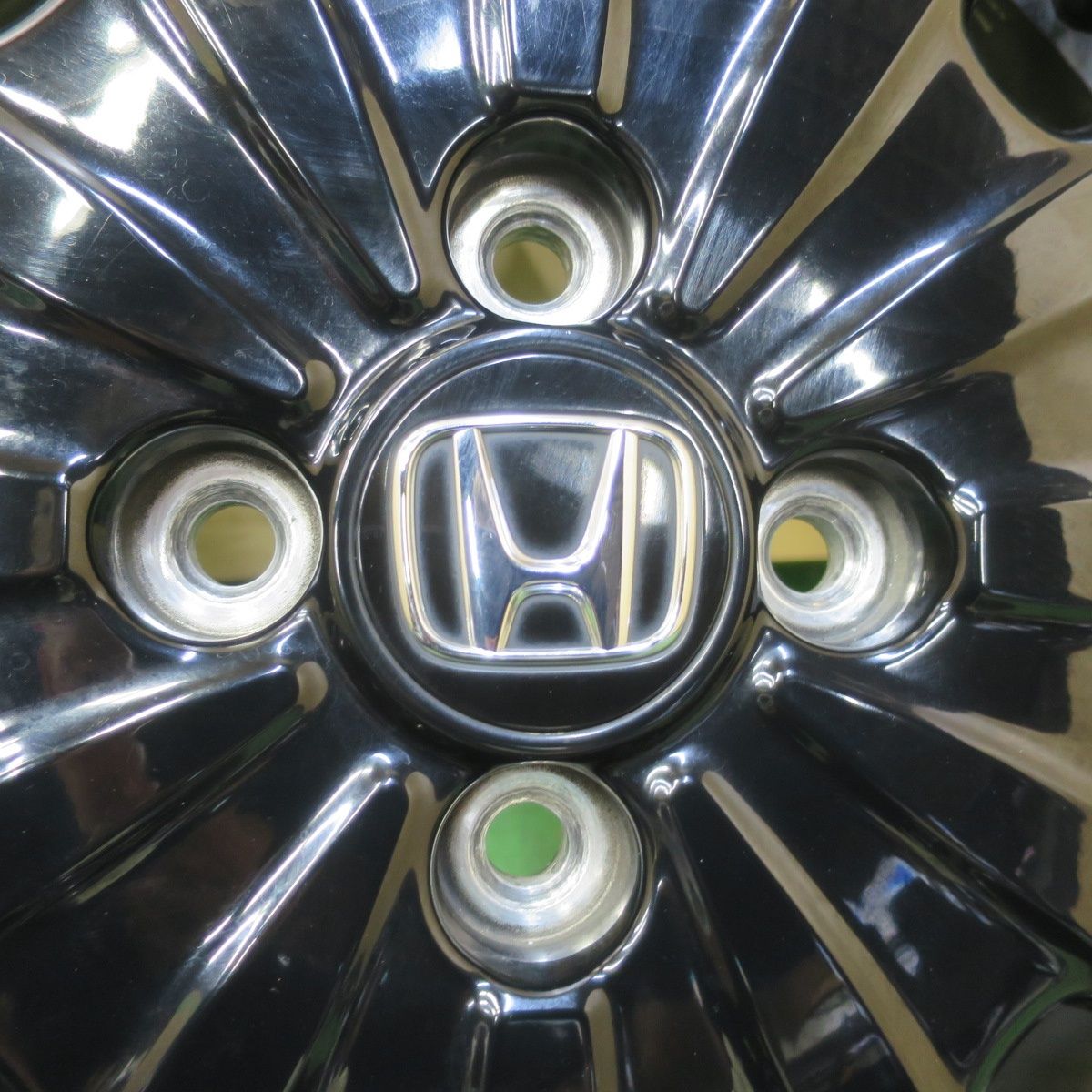 バリ溝！キレイ！8.5分☆ホンダ N-BOX カスタム 純正 165/55R15 