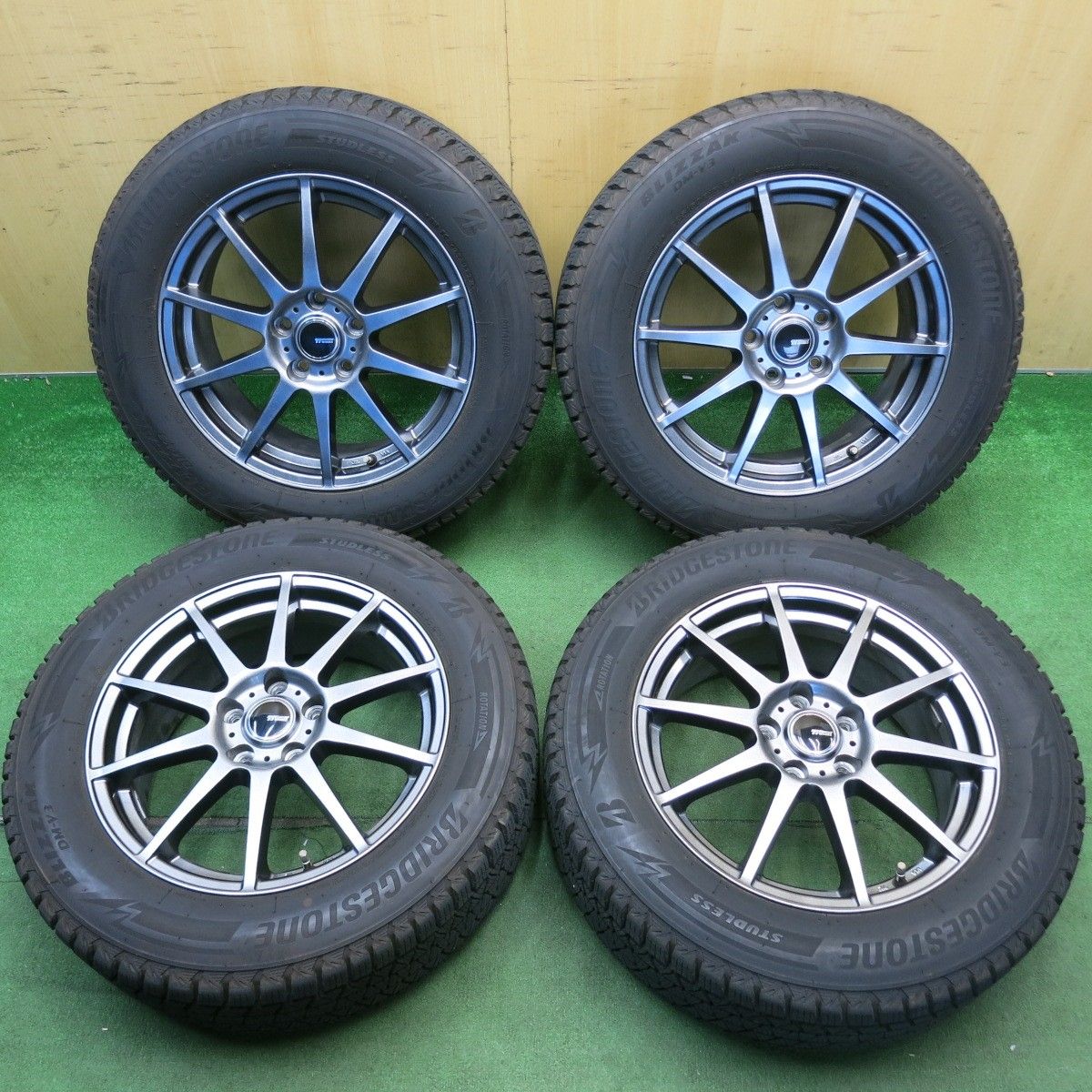 バリ溝！22年！キレイ！9分☆スタッドレス 225/60R17 ブリヂストン 