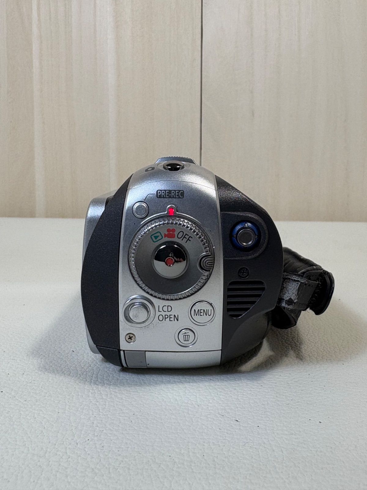 パナソニック HDC-SD5 デジタルハイビジョンカメラ【動作品】4GB SD