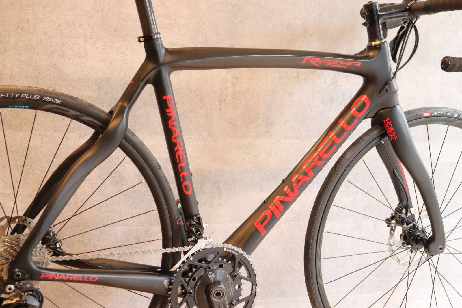 ピナレロ PINARELLO ラザ RAZHA DISK 2022モデル 530サイズ シマノ 105 