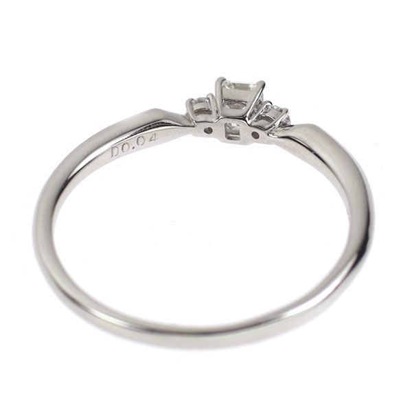Pt900 エメラルドカット ダイヤモンド リング 0.18ct D0.04ct - メルカリ