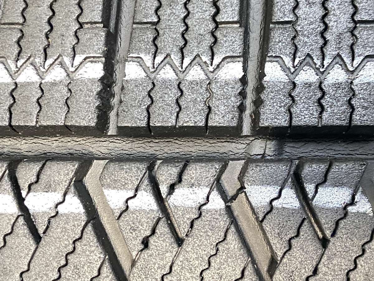 185/60R16 ブリヂストン ブリザック VRX2 中古タイヤ スタッドレス
