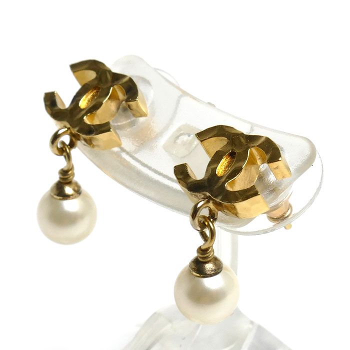 CHANEL シャネル GP ココマーク フェイクパール ピアス 2.8g
