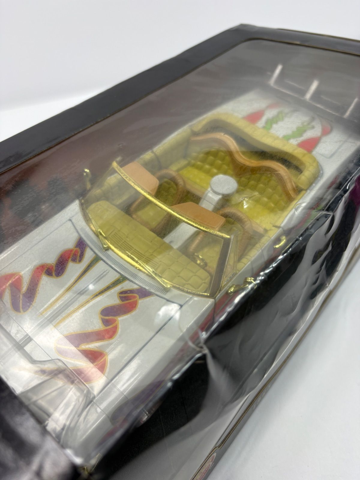 Hot Wheels Collectibles Lowrider Magazine 1965 Chevy Impala 1/18