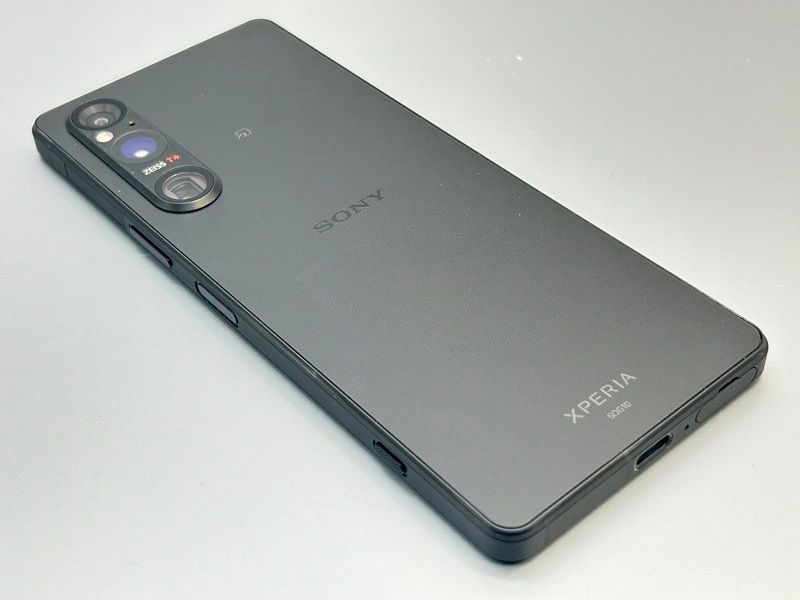 中古】SOG10 Xperia 1 V【美品 利用制限○】 SIMフリー ブラック au