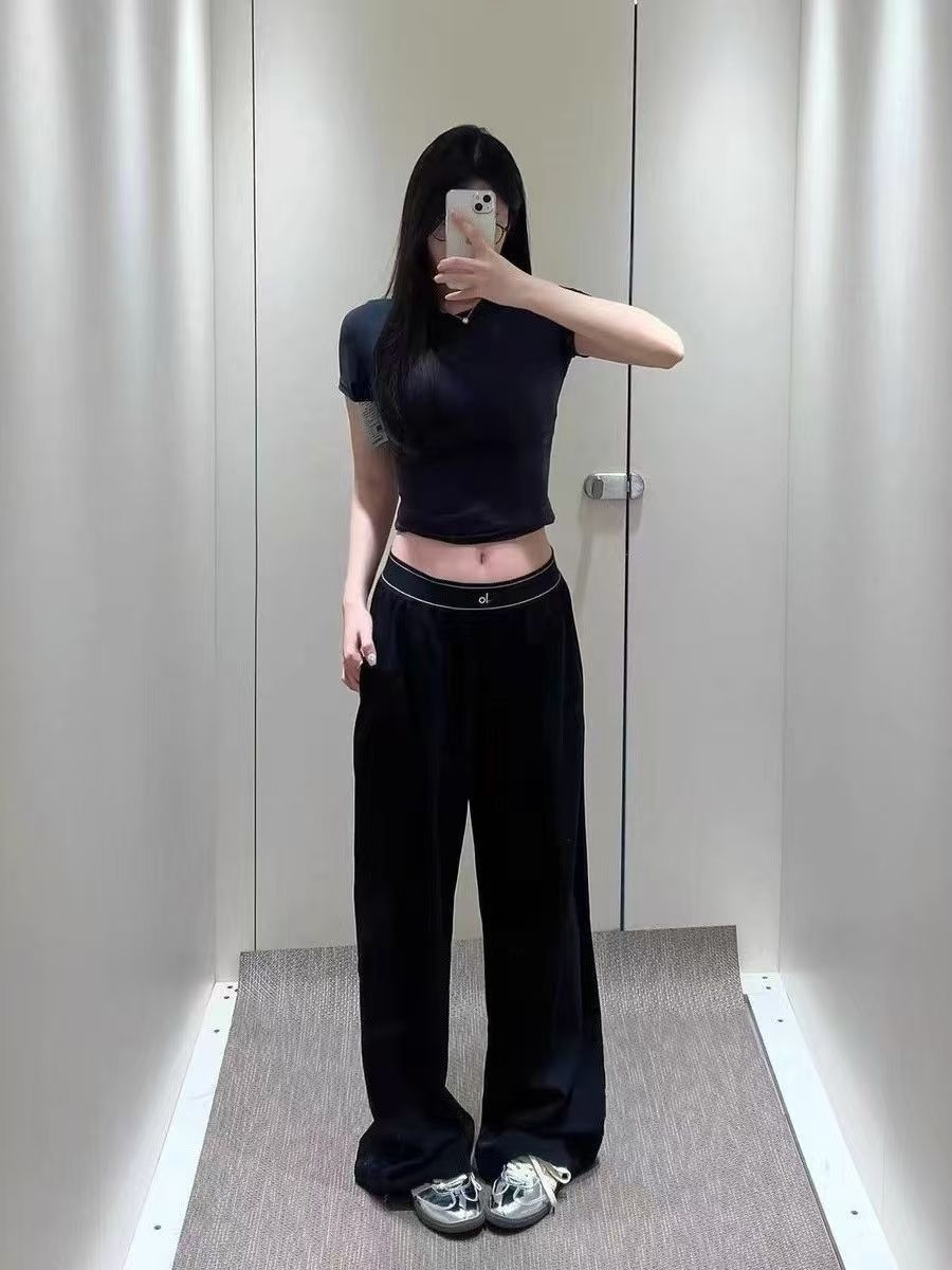 新品】 Alo Yoga パンツ ボトム トラウザー アローヨガ ブラック