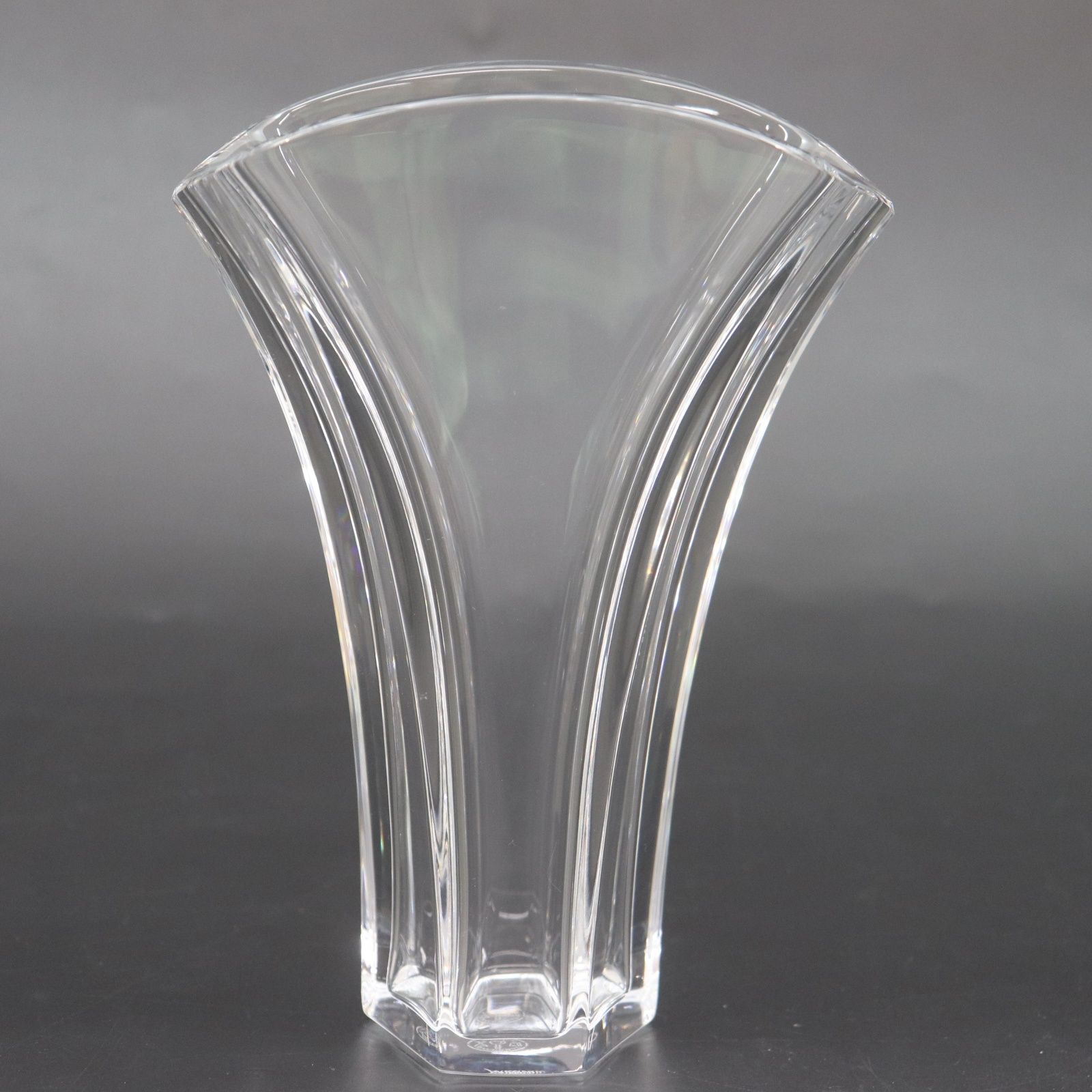 IT8J77U0B0IE 美品 Baccarat バカラ GINGO ギンコ フラワーベース 花瓶