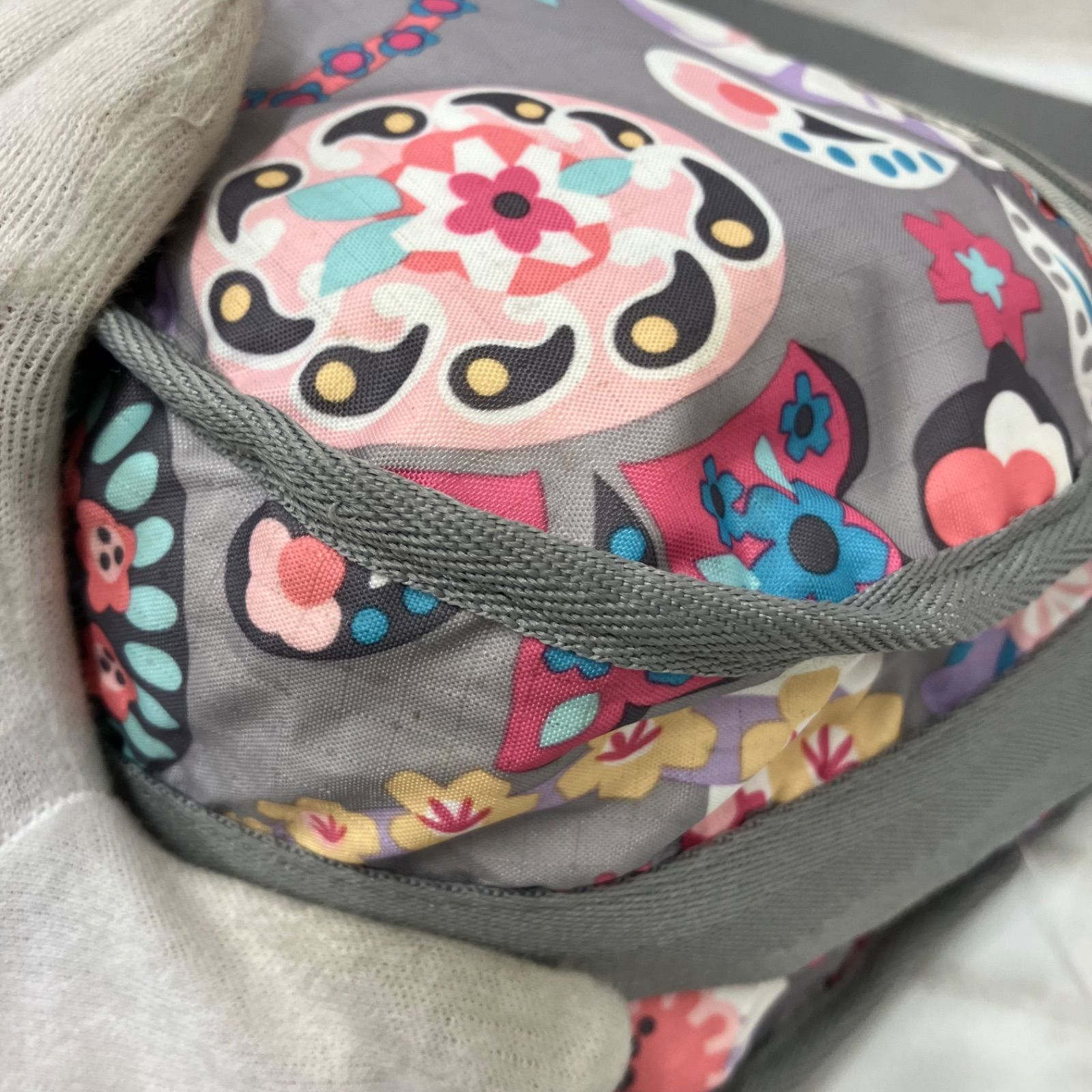 3941 LeSportsac レスポートサック ショルダーバッグ 肩がけ 斜めがけ 