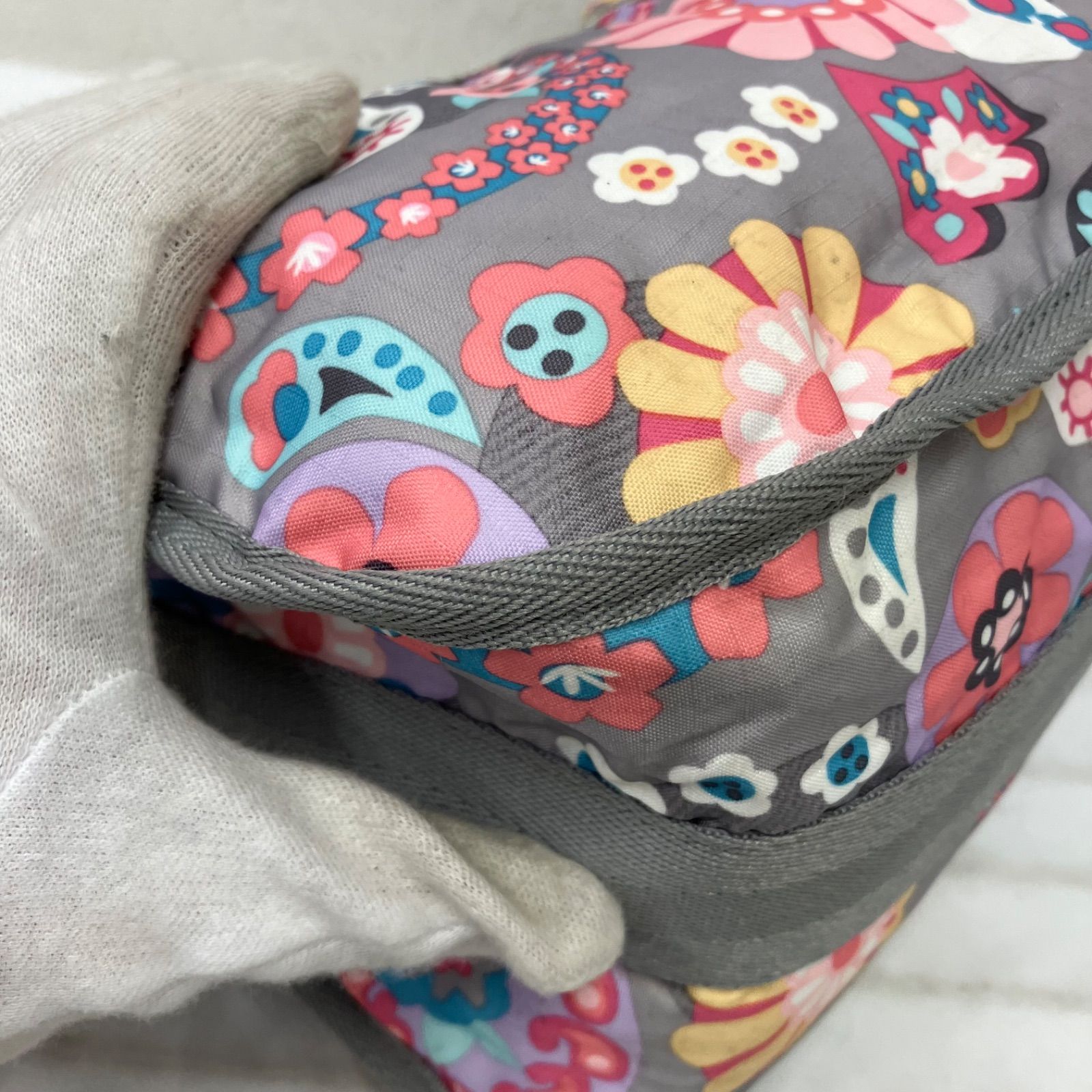 3941 LeSportsac レスポートサック ショルダーバッグ 肩がけ 斜めがけ 