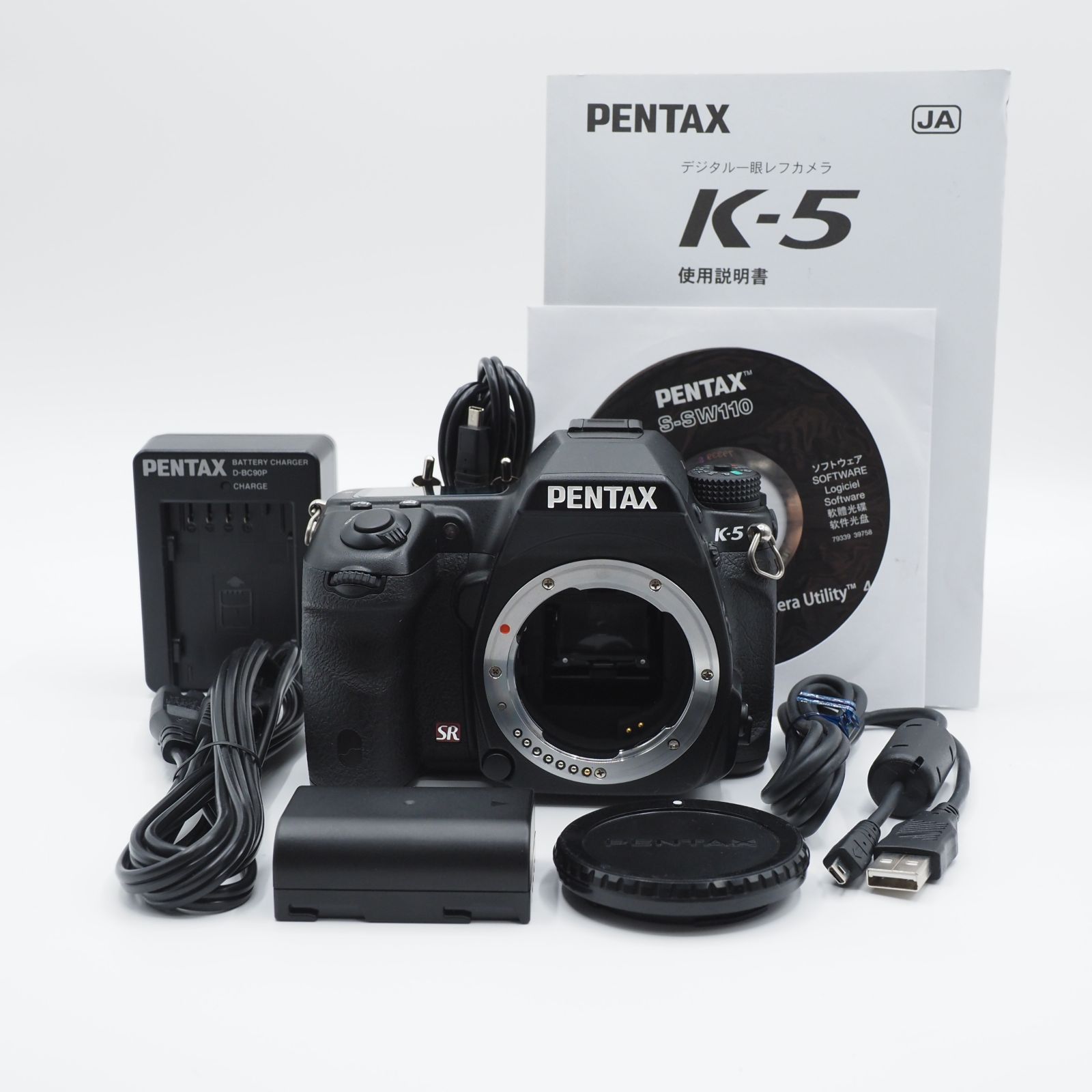ショット数835回 PENTAX ペンタックス K-5 ボディ デジタル一眼レフ