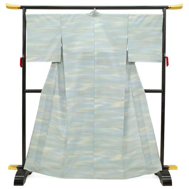新古品】 夏物 小紋 着物 未使用 絽 五泉 小熊 正絹 単衣 染め柄 水色 