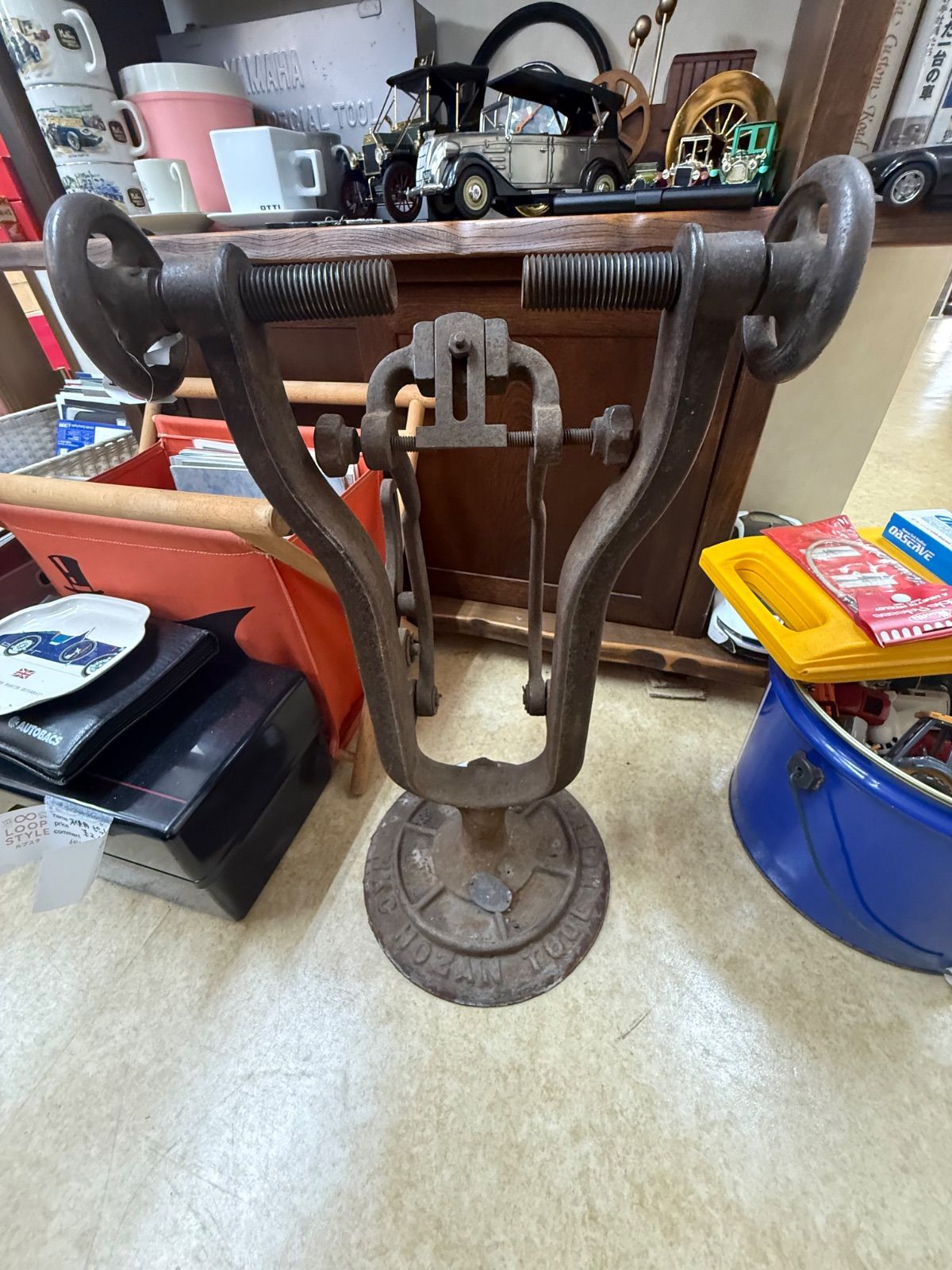現状【ホーザン】 HOZAN TOOL 振れ取り台 古いです 現状【ホーザン】 HOZAN TOOL 振れ取り台 古いです 現状【ホーザン