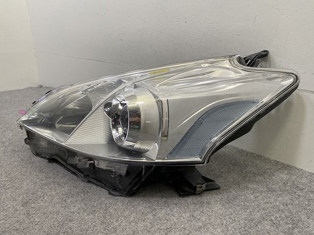 プリウスα/アルファ ZVW40W/ZVW41W 純正 前期 左 ヘッドライト/ランプ