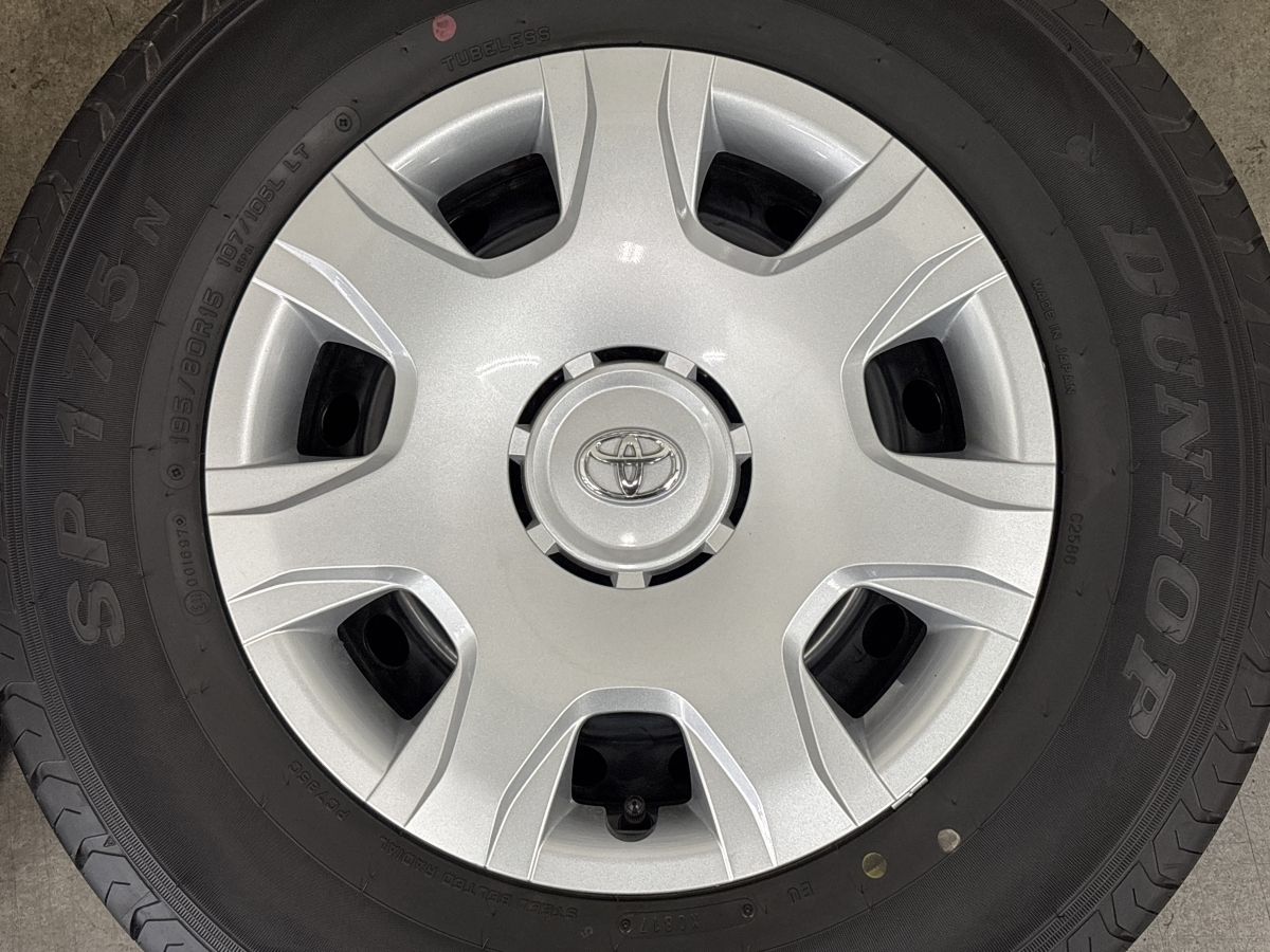 バリ溝 美品】トヨタ 200 ハイエース 純正 15in 6J +35 PCD139.7