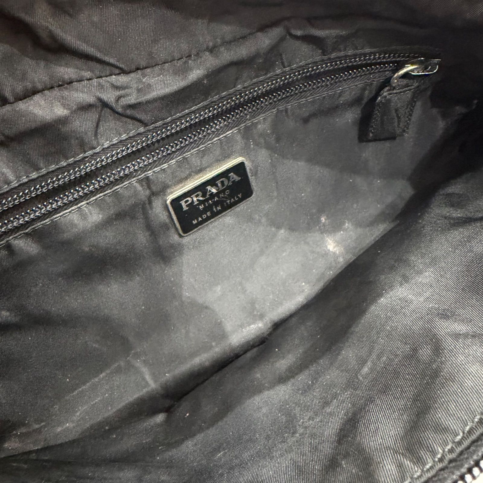 PRADA プラダ ナイロン メイクポーチ コスメバッグ バニティ ブラック