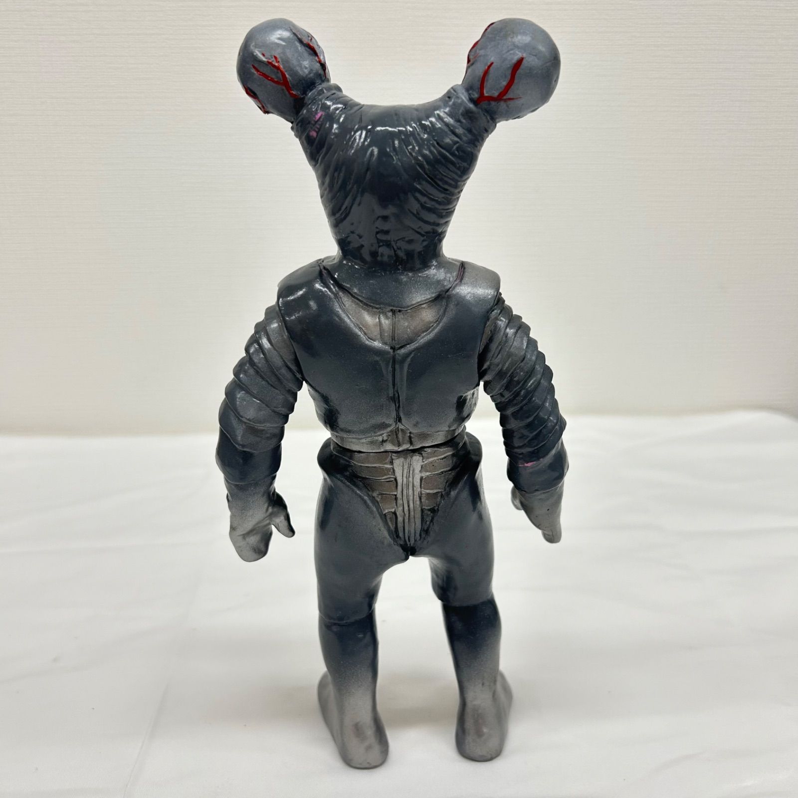 シルバー仮面 キルギス星人 ソフビ 怪獣 宣弘社 現状品 - メルカリ