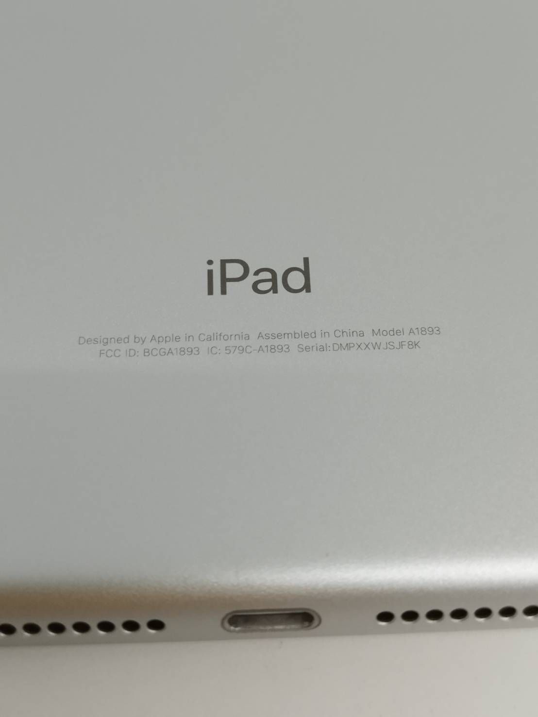 iPad 第6世代 32GB Wi-Fi良品 バッテリー99% - メルカリ