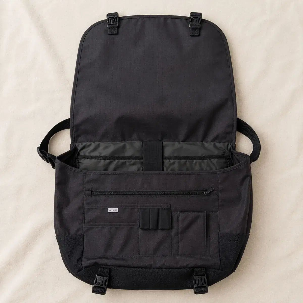 Carhartt リップストップ ブラック メッセンジャーバッグ クロスバッグ 