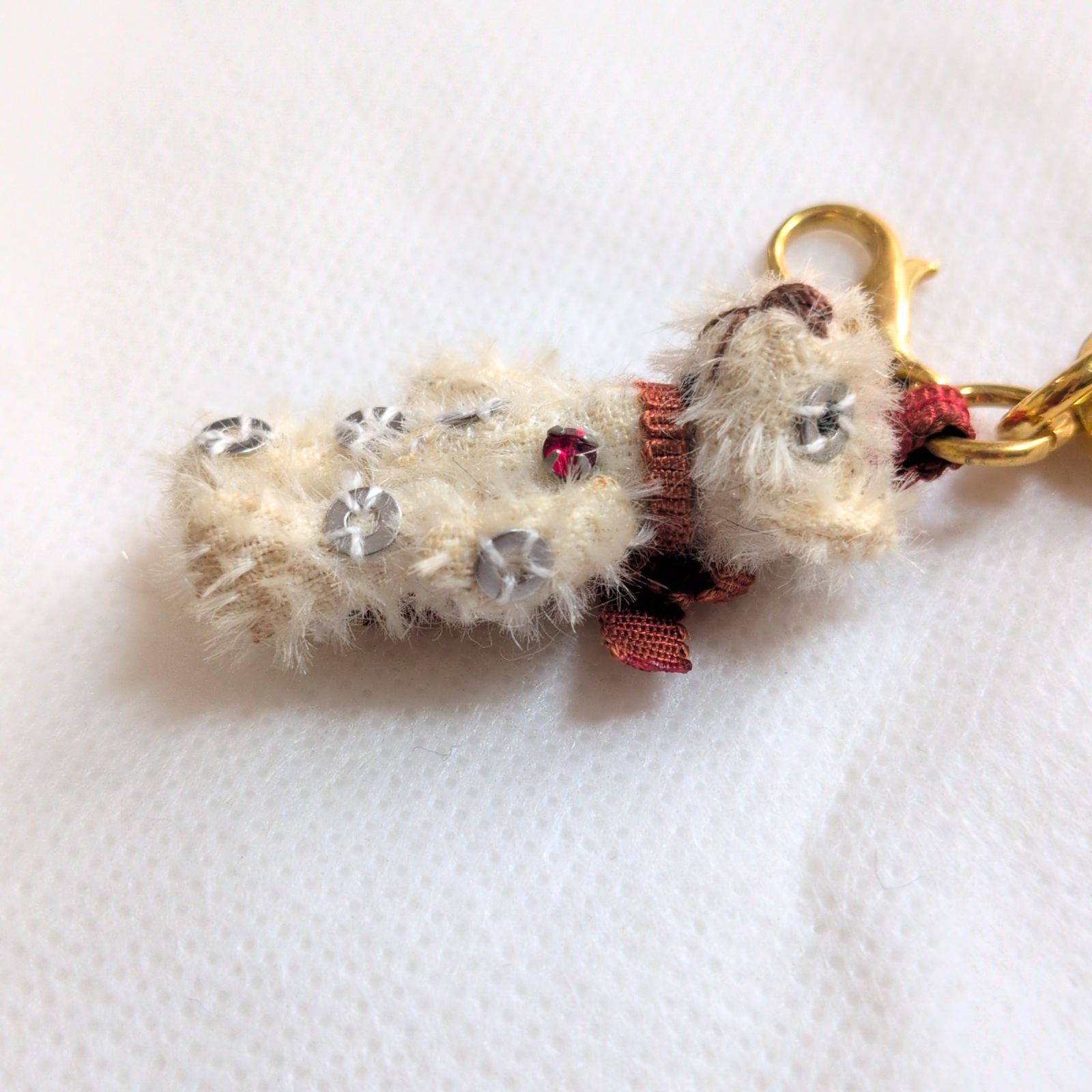 正規品　美品　PRADA クマ型チャーム スパンコールスカート　ラージ 人気✨PRADA プラダ スパンコール ベアミニチャーム キーホルダー クマ
