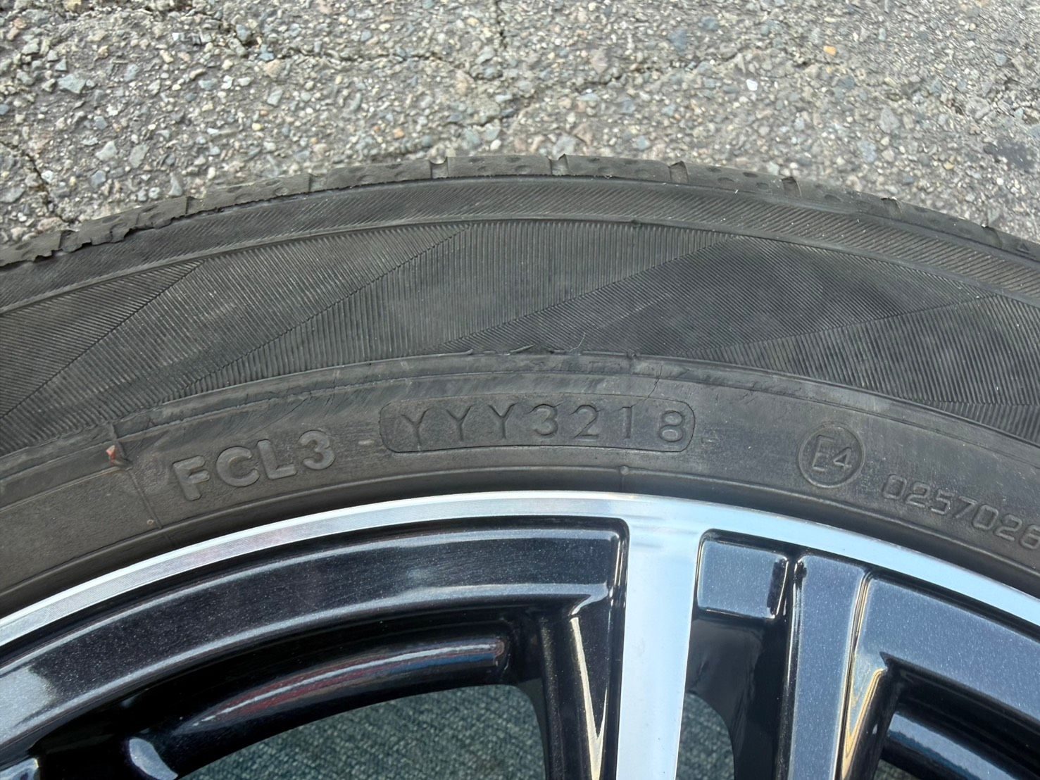 直接引取限定S04944 THE STRANGER has carried 195/55R16 7J PCD:5H 