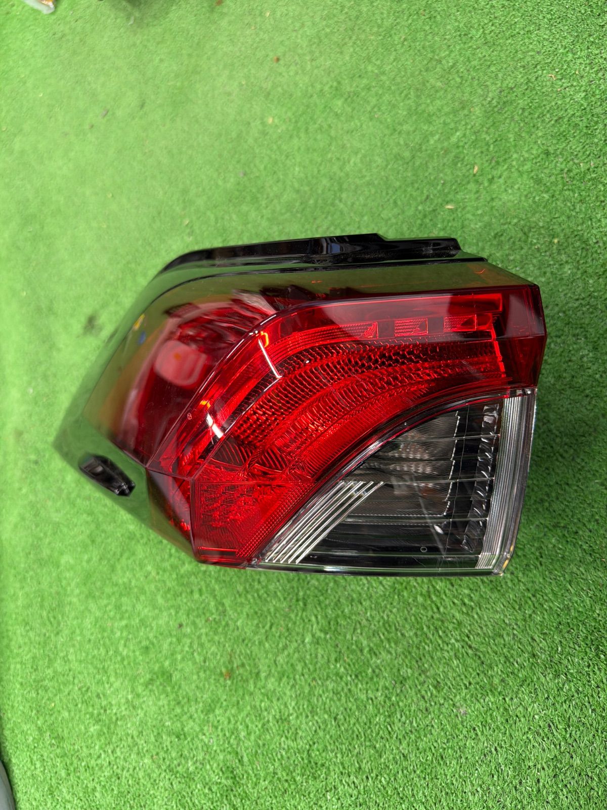即決有】 トヨタ RAV4 ラブ4 MXAA54 純正 右 テールランプ テール