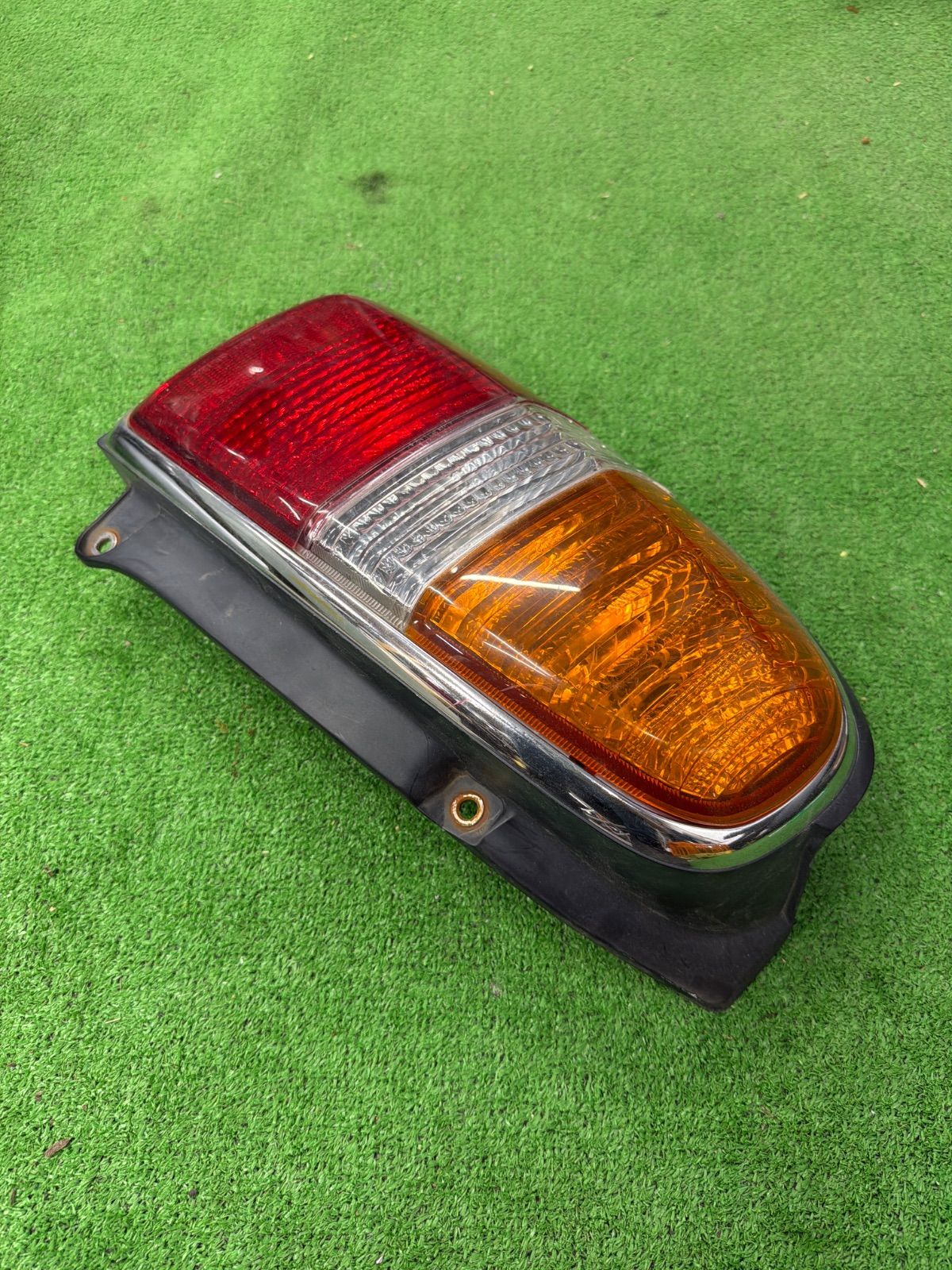 ダイハツ ミラジーノ L700S L710S 純正 左側 テールランプ ICHIKOH