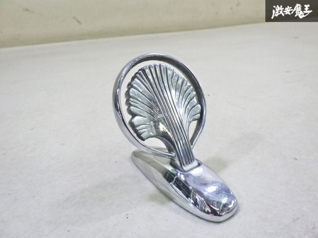 【ストア出品】日産 純正 Y31 シーマ ボンネットマスコット ボンマス エンブレム Y32 Y33 グロリア　セドリック 即納