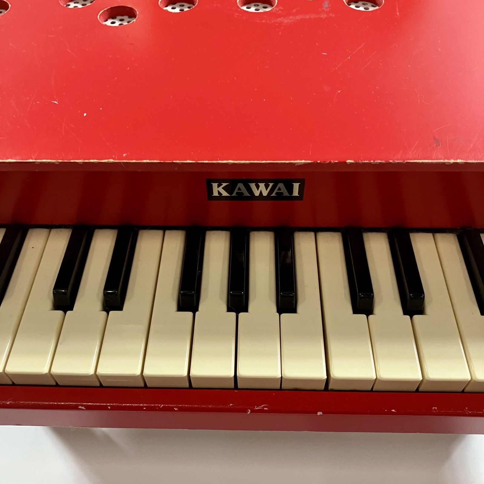 ☆ KAWAI カワイ グランドピアノ 赤 箱入り その他ホビー 32鍵 ミニ