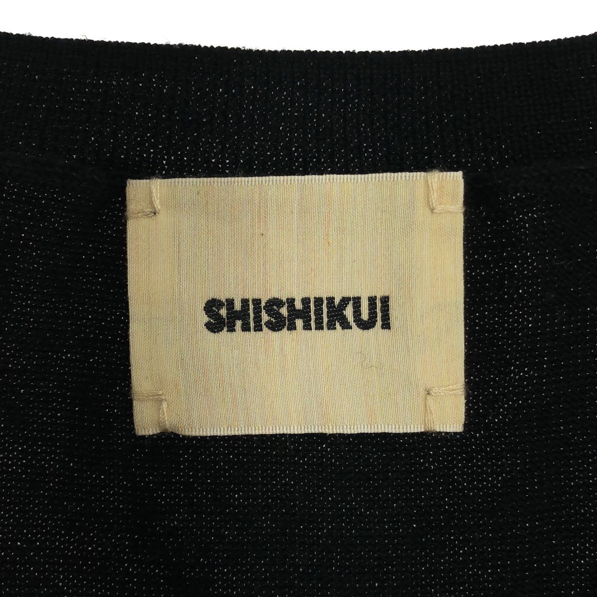 最終値下★新品！SHISHIKUI Bui ノースリーブVネックニット シシクイ THE SHISHIKUI シシクイ Bui Vネックニットベスト ブラック F - メルカリ