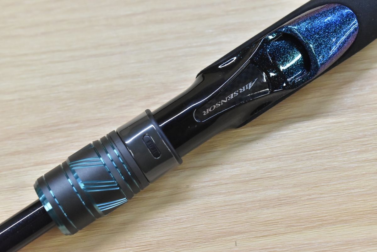 ダイワ 25 エメラルダス X 89M 実釣未使用品 スピニングロッド 2ピース