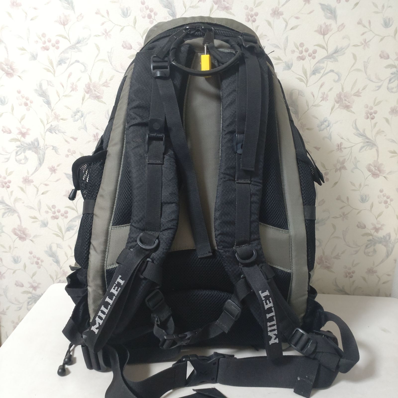 Nikon×MILLET ニコン ミレー カメラリュック バックパック 黒 ほつれ