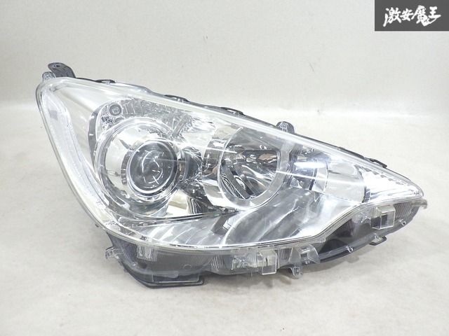 トヨタ NHP10 アクア前期 ハロゲン メッキハウジングヘッドライト左右セット トヨタ NHP10 アクア 前期 純正 ハロゲン メッキハウジング ヘッド
