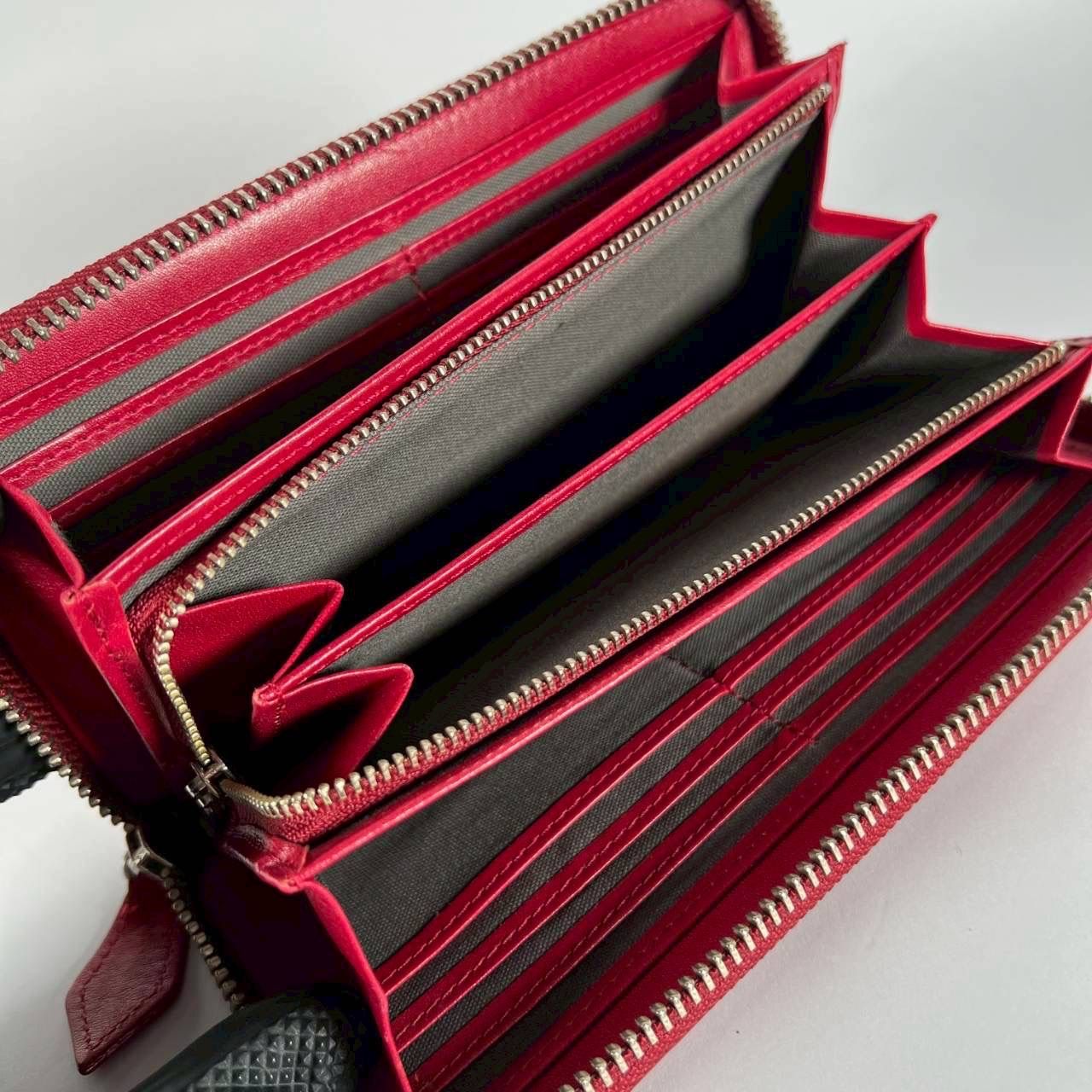 S-40 Vivienne Westwood ヴィヴィアンウエストウッド 長財布 ラウンド