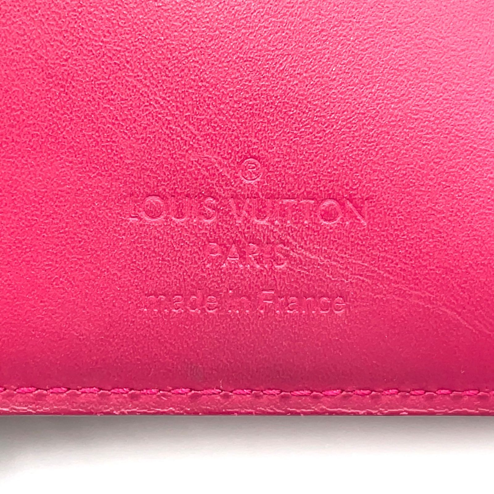 新着】LOUIS VUITTON ポルトフォイユ ヴィエノワ モノグラムヴェルニ 