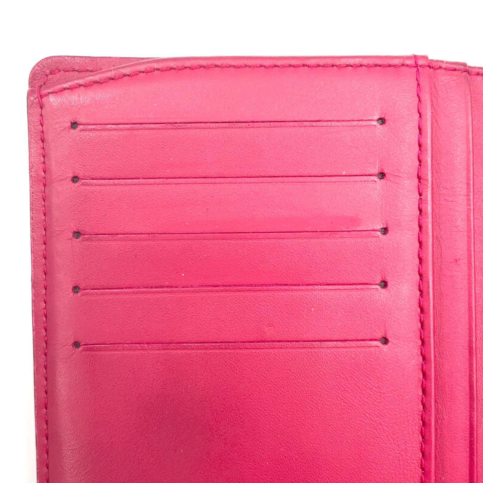 新着】LOUIS VUITTON ポルトフォイユ ヴィエノワ モノグラムヴェルニ