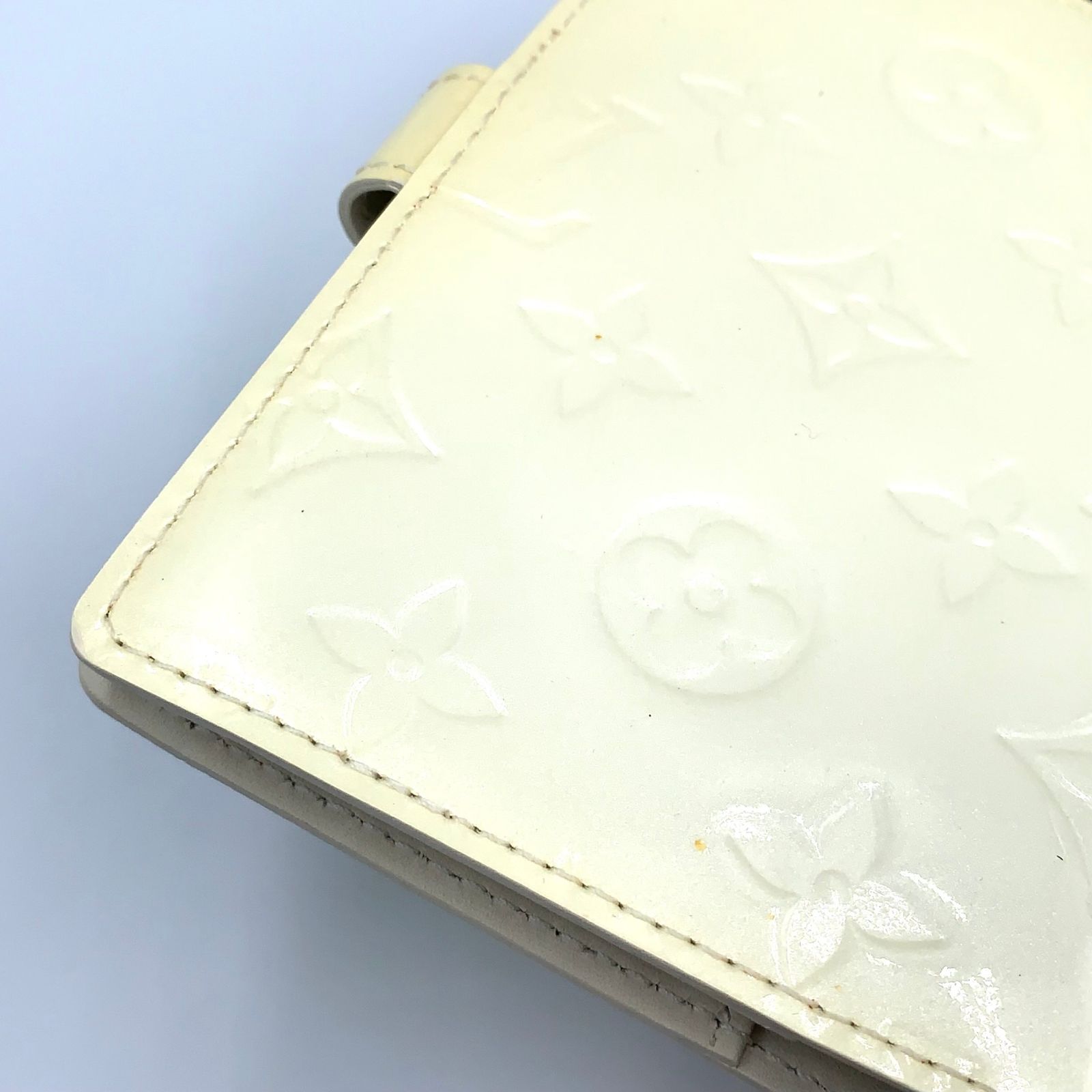 LOUIS VUITTON アジェンダPM モノグラムヴェルニ エナメルレザー オフ 