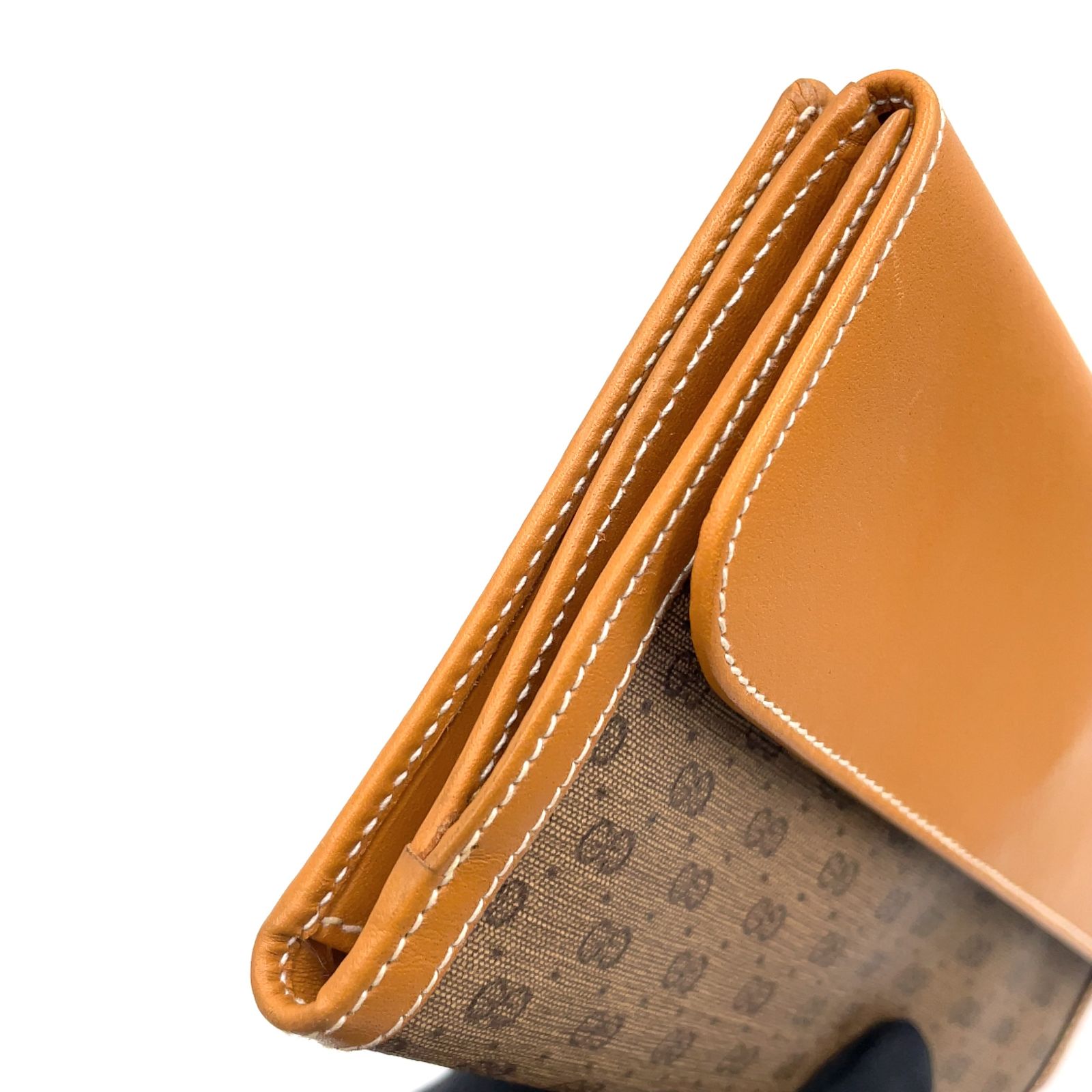 新着】GUCCI マイクロGG モノグラム レザー、PVC イエロー、ベージュ