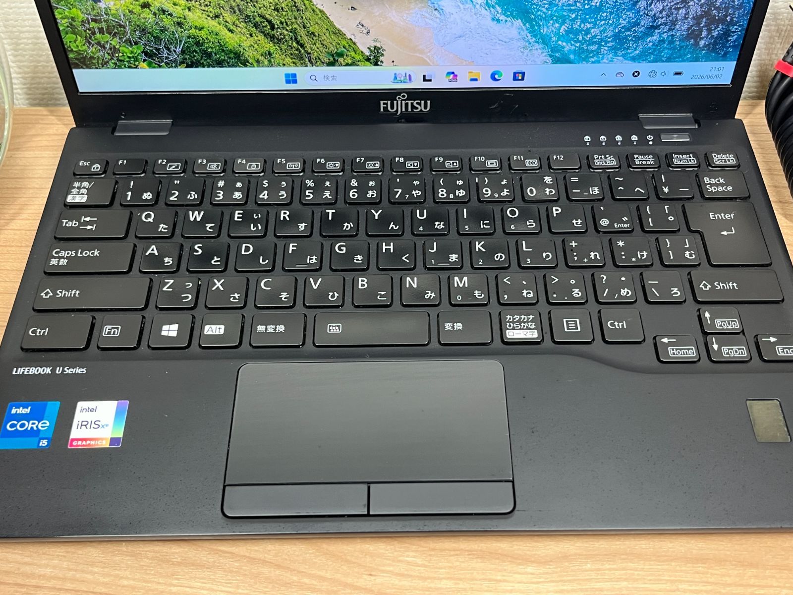 美品・タッチ〉0598 Fujitsu Lifebook U9311/F 16GB 第11世代 軽量 