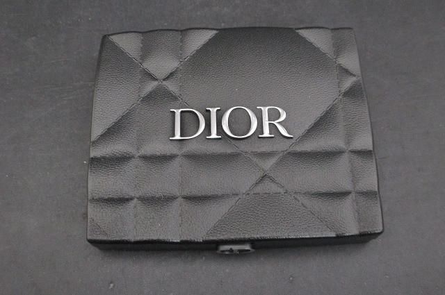 未使用 ディオール Dior ディオールショウ サンク クルール 557