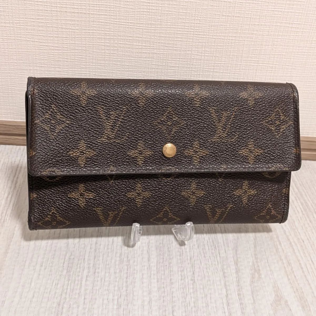 LOUIS VUITTON ルイヴィトン ポルトフォイユ・インターナショナル