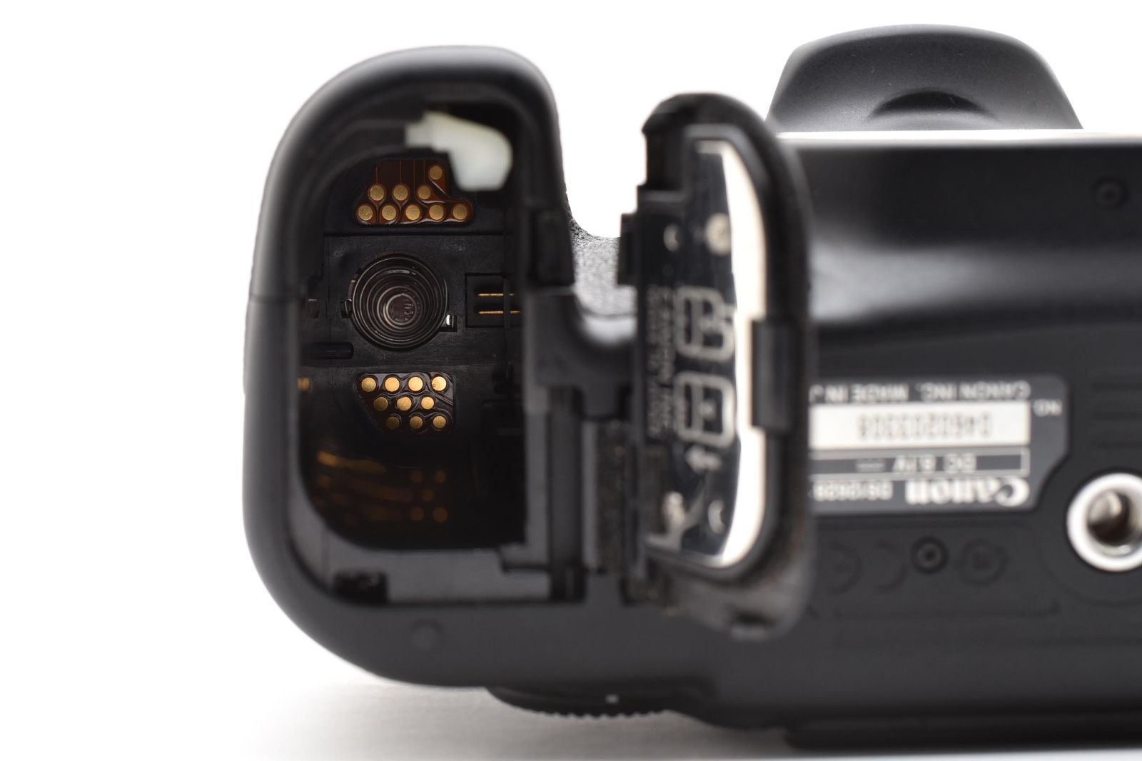 ☆美品☆ 《ショット数 121回》 キヤノン CANON EOS 60D ボディ #2092