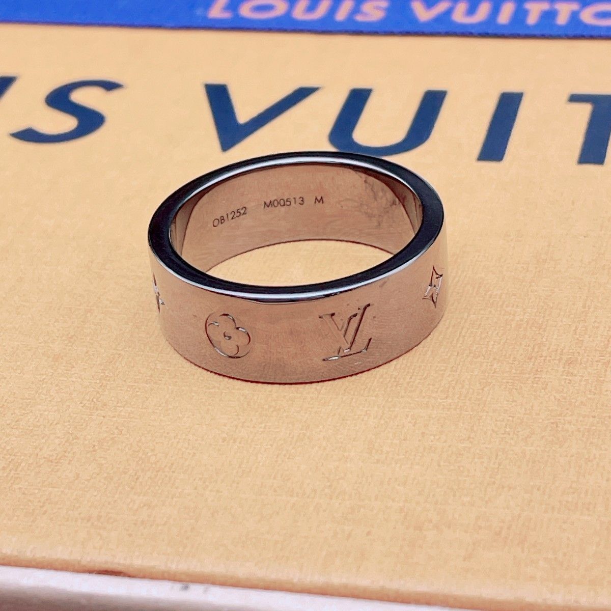 ◇ルイヴィトン◇新品仕上済 LOUIS VUITTON M00513 LV
