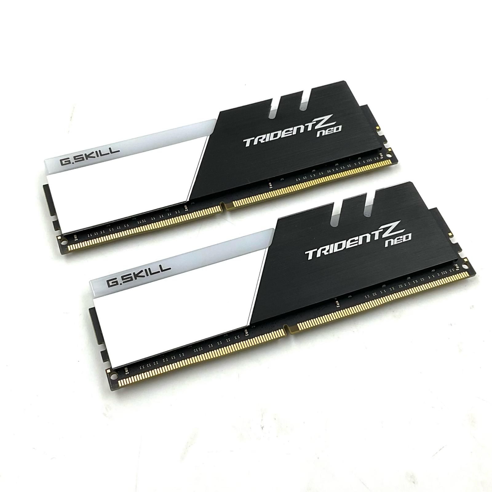 【全額返金保証】【最速発送】G.SKILL DDR4 16GB 2枚組 F4-3600C16D-32GTZNC 美品 動作確認済